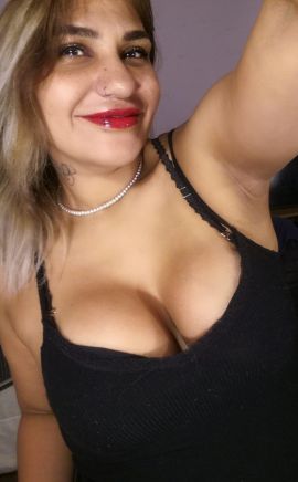 Mia NQN