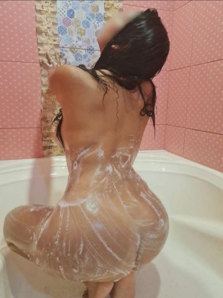 Hola mi amor, soy Mabell, una deliciosa kines que te hará llegar a las estrellas una y mil veces más, soy muy caliente, y apasionada, te haré un rico oral al natural profundo, sentirás mi vaginal caliente, besos de amantes, full Anal, y pack  💋💦💥🔥❤