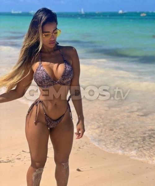 Upscale Model that's like to meet for a good times. Im down to earth athletic  and clean. im White mix Spanish. I am Peaceful and Leave a dream like life under the sun on the  beach! Lets enjoy a great time togheter.  I also enjoy Couples. 📞alls 3057358274  and WhatsAppy gift 400 per 1 hour,  600 per 2 hours.  1500 per overnight.  couple 600 per 1 hour.  