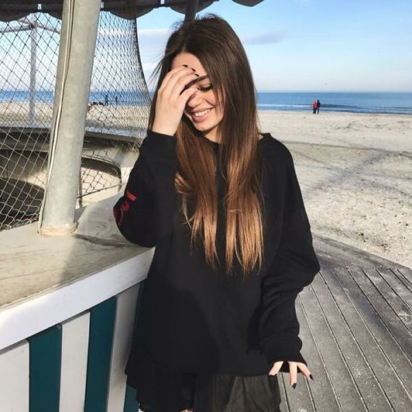 In the privacy you can see that I am a companion of the most accommodating, come and try my passionate kisses on the mouth, I also give attention to couples and I go to events.