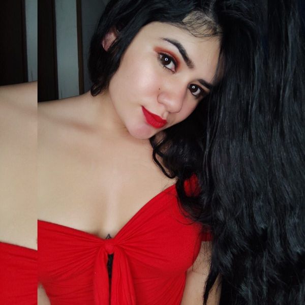 Hello, 😊 I am a young virtual girl who comes without limits to spend an exciting moment on video call, I enjoy coming and reaching orgasm for you If you like girls with a good body and natural, here I am to have fun I like to do everything we can see each other on video call while I masturbate a very fun fantasy to be able to show you more of my sex life, intimate photos and home videos IN MY VIRTUAL SERVICES I OFFER YOU Photo and video packs 📸🎥 😈🔥 Hot chat with audio photos and videos of the moment live 🎥🔥😈 Hot video call 🎥😈 🔥 Write me my services you will love them you will go crazy you will be addicted to me