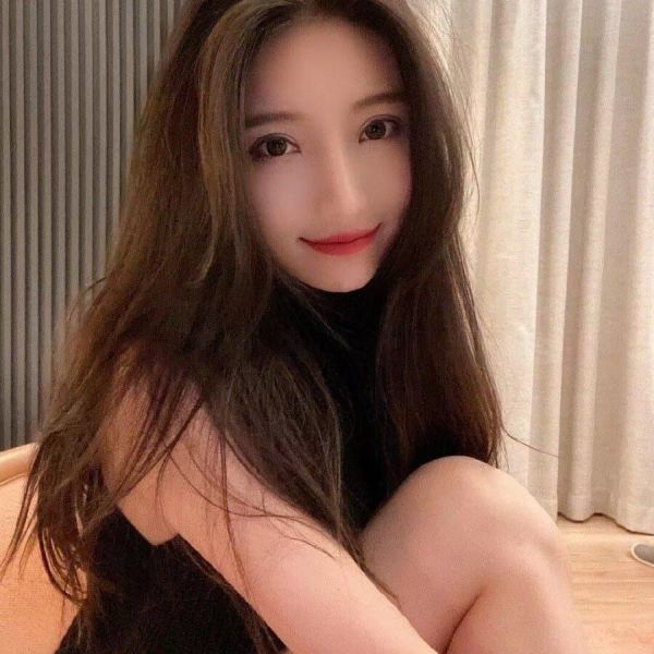 Hi everybody Beautiful appearance and gentle nature, Have you ever been to have sex with small sweet girl from Colombia Come with a beautiful and very young girl from china I had a beautiful face with very sexy body enough to melt anyone's heart in first encounter?. Im very sensitive with my body, so i provide full nice and clean service. I can be sweet when you need sweet sex, otherwise, i have enough naughty to roleplay with you in any situation?