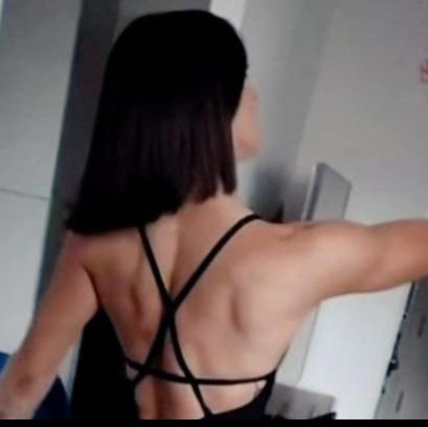 Soy Melissa Celta tu modelo Fitness certificada si necesitas huir del estrés y la rutina, ponerte en manos de una buena masajista, discreta, educada,con tema de conversación y pervertida te invito a pasar un buen rato conmigo en mi oasis del placer. 