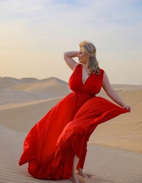 Hello Gentlemen ! Im your Dream! Im a magical Alana, you will be charmed by my talent and style to let go and have a Fun... Message me and you never regret that you met me! Contact me through WhatsApp to arrange the meeting as soon as possible ! I'm looking forward to have a great sexy time with You!