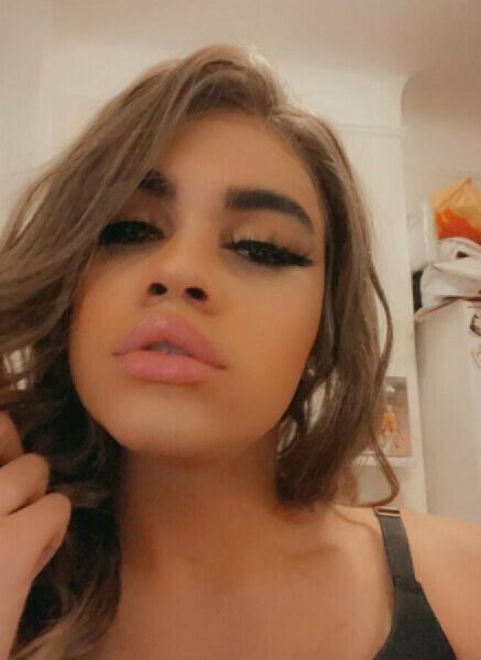 YOUNG AND BEAUTIFUL BRAZILIAN GIRL, Ready for a fun time 💕 Message me on WhatsApp xx